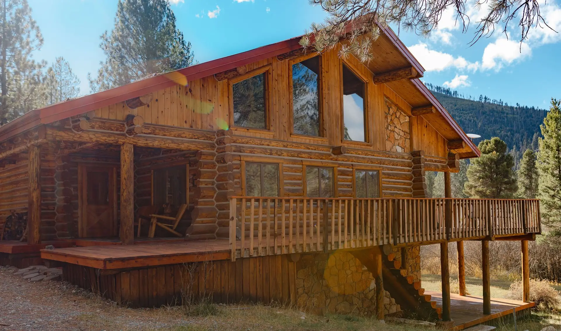 The lodge at Alta Ranch with its wide deck